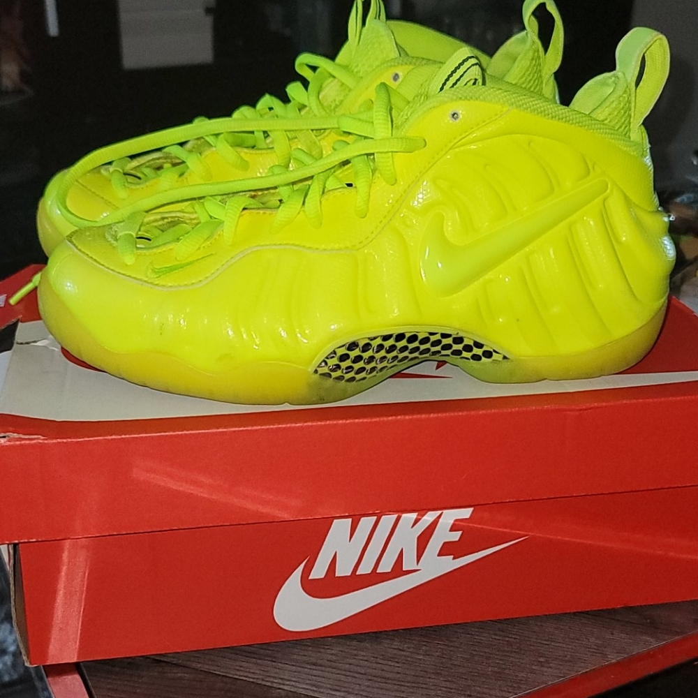 Nike Air Foamposite Pro 2014 release